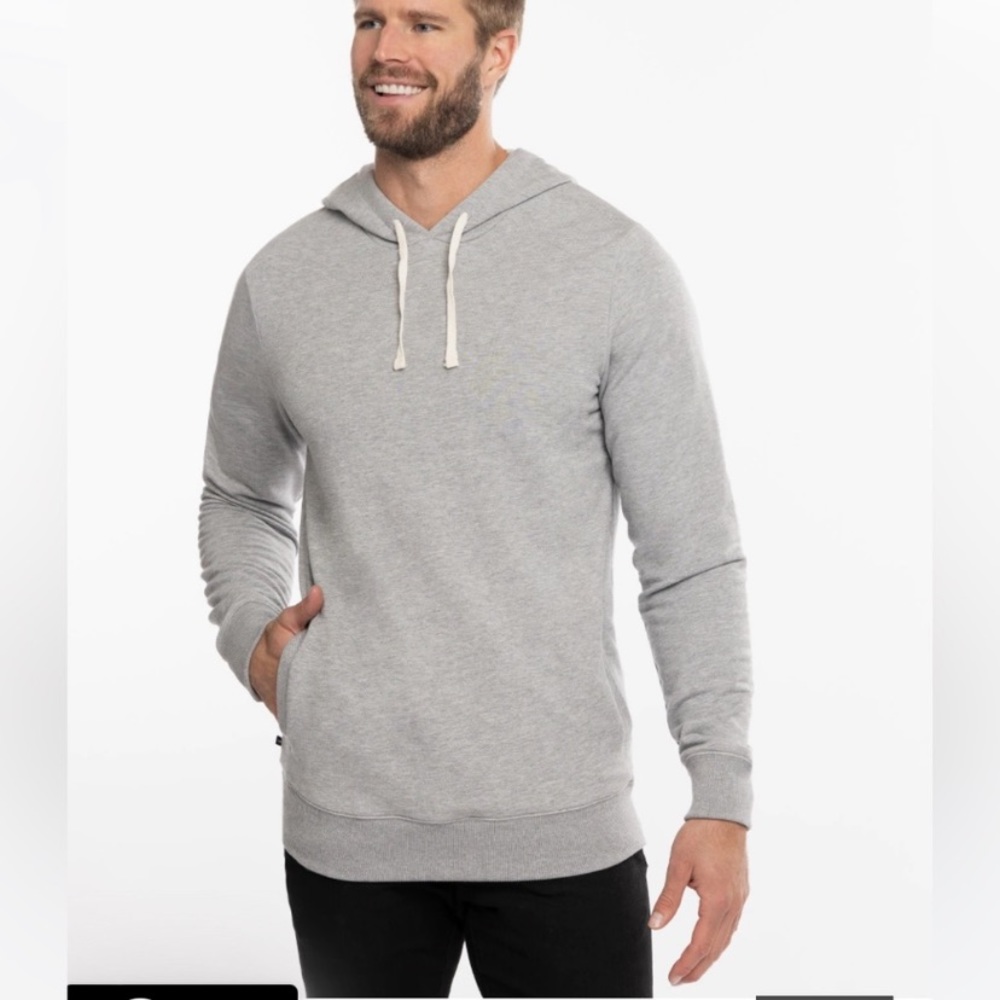 NWT TravisMathew CLOUD HOODIE - Picture 1 of 5